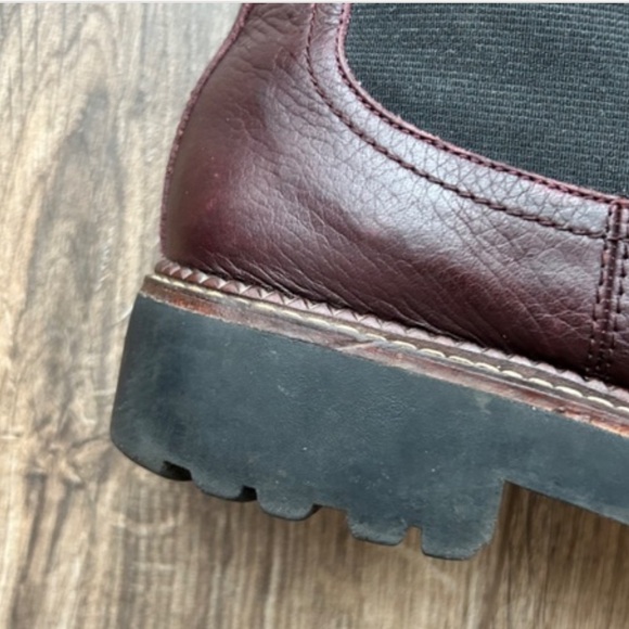 Caslon Miller Leather Ankle Moto Boots | 8.5 - Picture 5 of 6